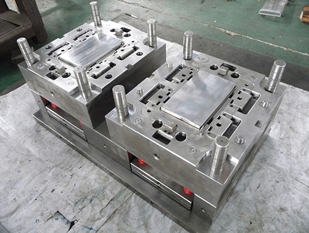 moulding